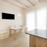 Wave Island - Solo Per Famiglie - Walterigato Apartments